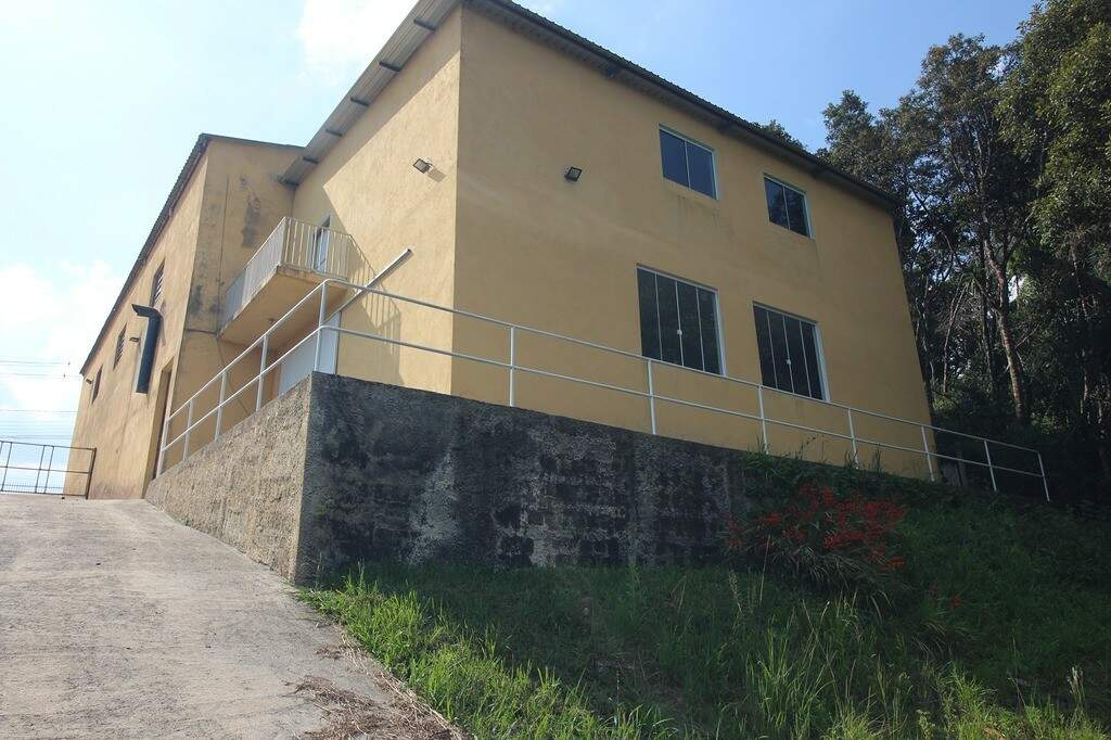 Barracão à venda, Arujá - São José dos Pinhais/PR