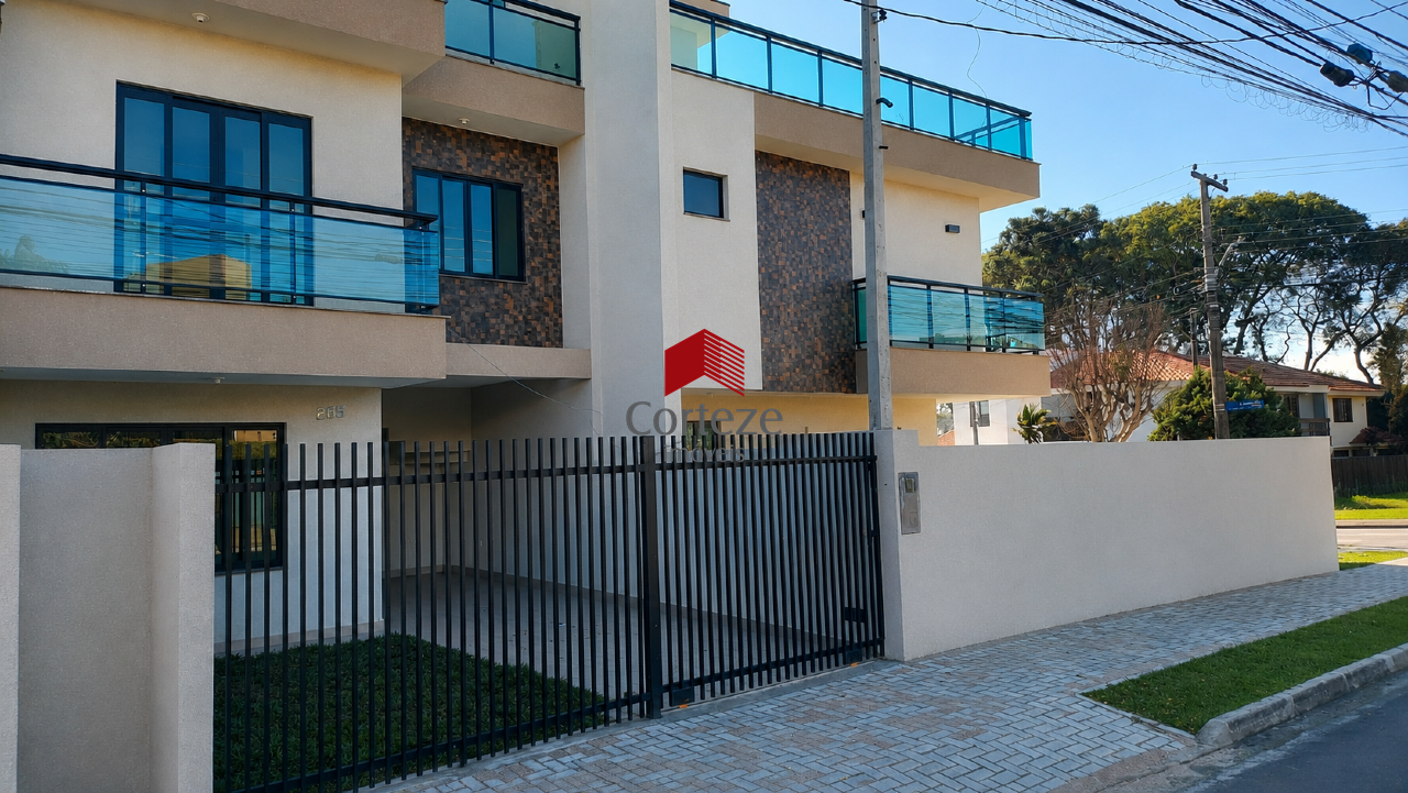 Sobrado à venda, Tarumã - Curitiba/PR